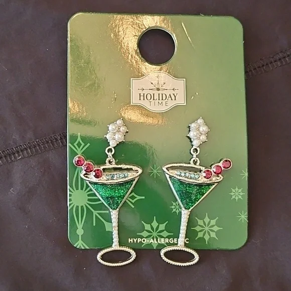 Festive Earrings Set - Picture 3 of 4